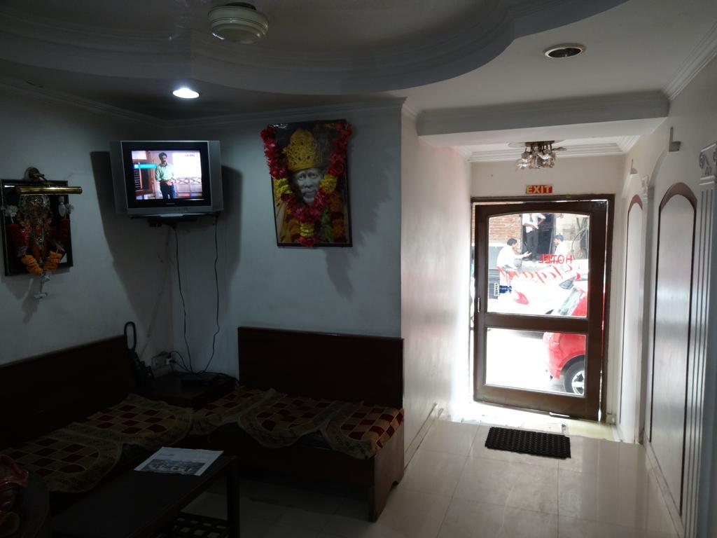 Hotel Elegant International New Delhi Extérieur photo