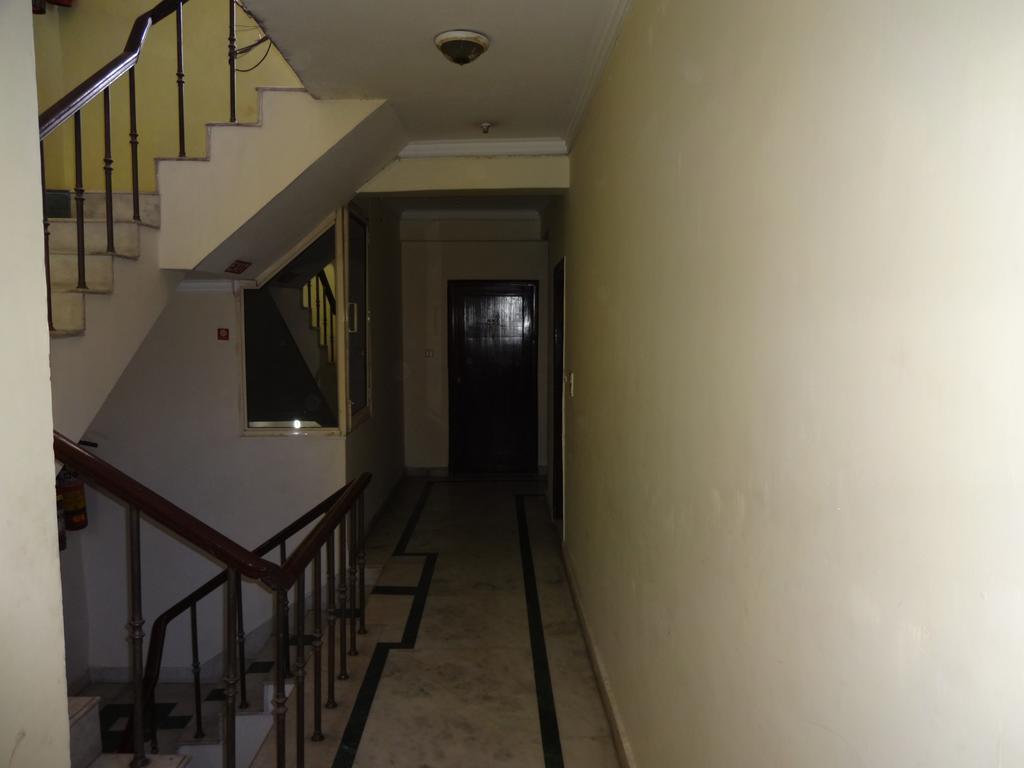 Hotel Elegant International New Delhi Extérieur photo